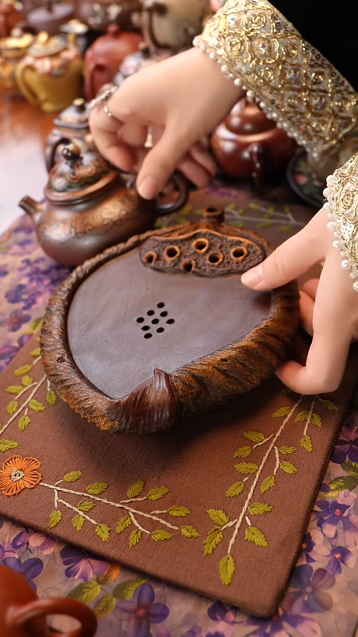 茶壶紫砂莲子壶承