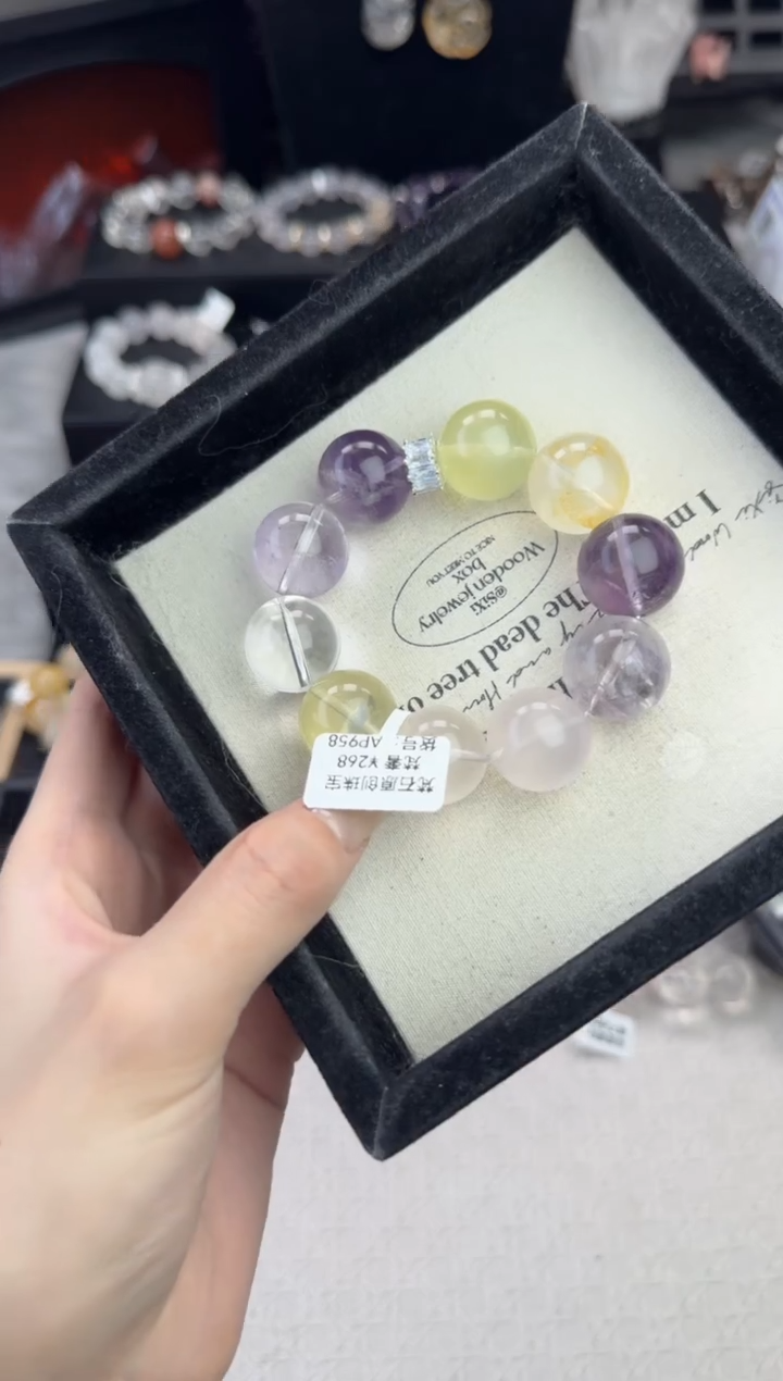 水晶手链未镶嵌天然水晶 多样性发货