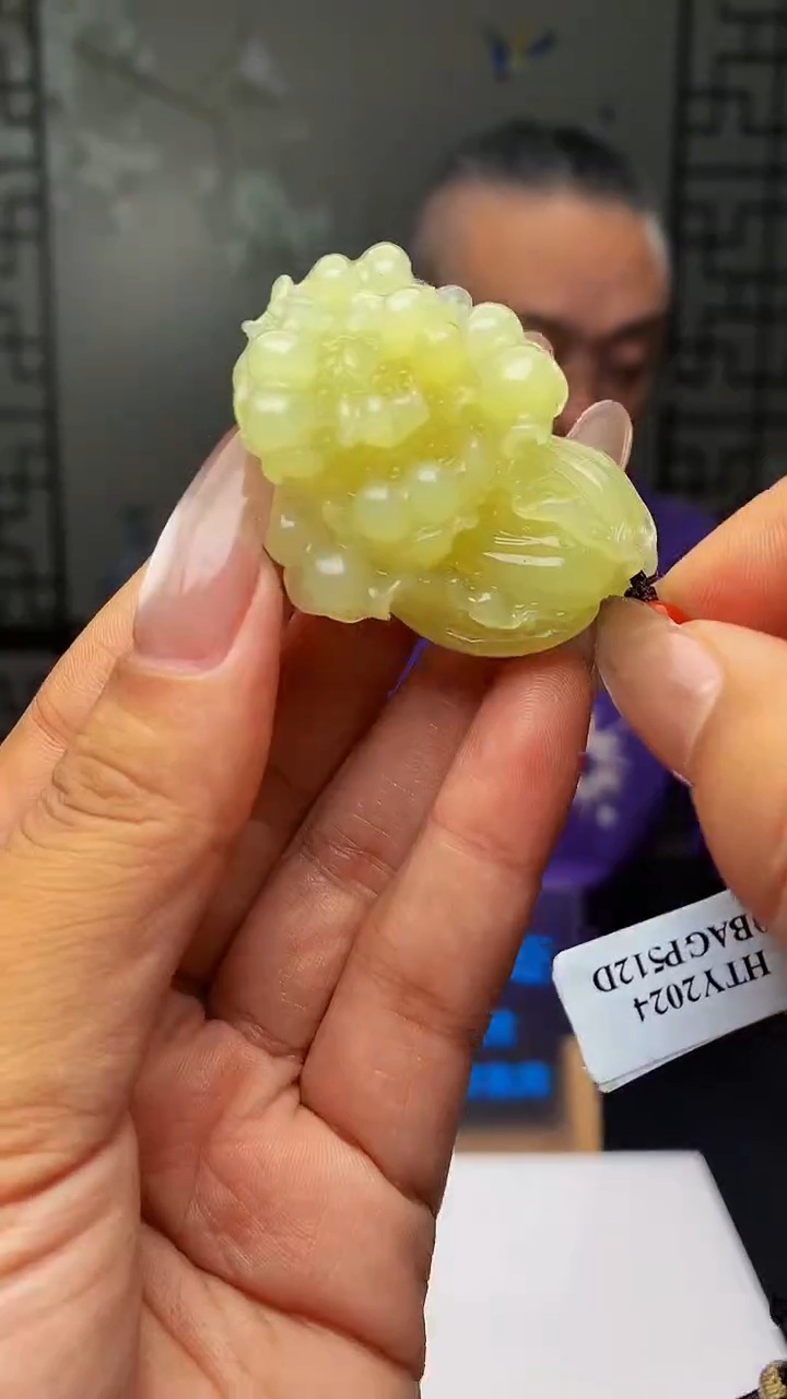 【闪购商品】定制和田玉拍一发一