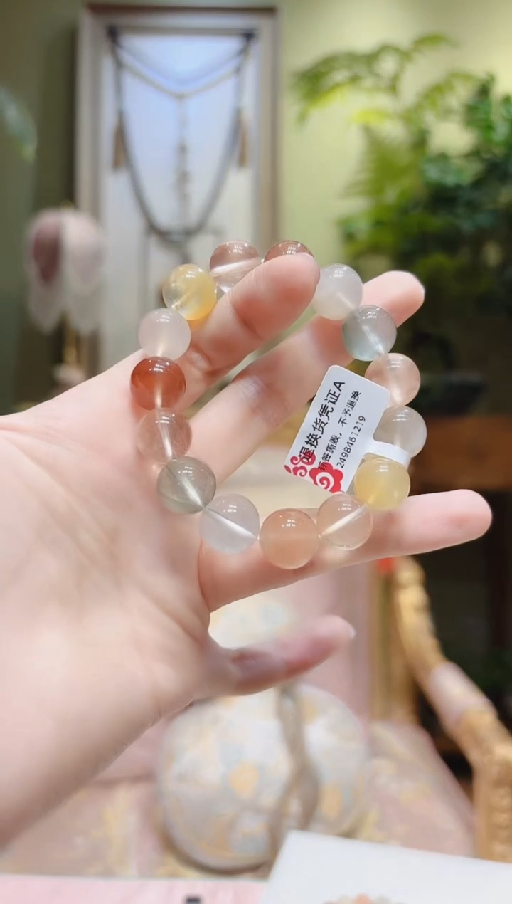 【闪购商品】水晶手串未镶嵌兔毛多宝手串3/12.7