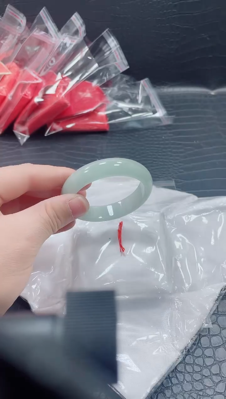 非金属无小哥26号手镯54.8圈口