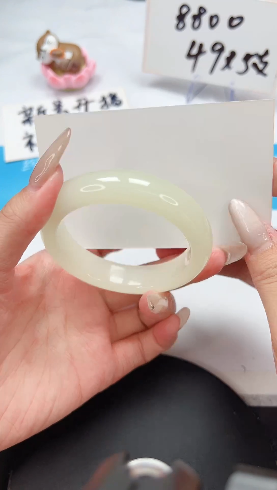 【闪购商品】石英质玉手镯未镶嵌A189-53.1