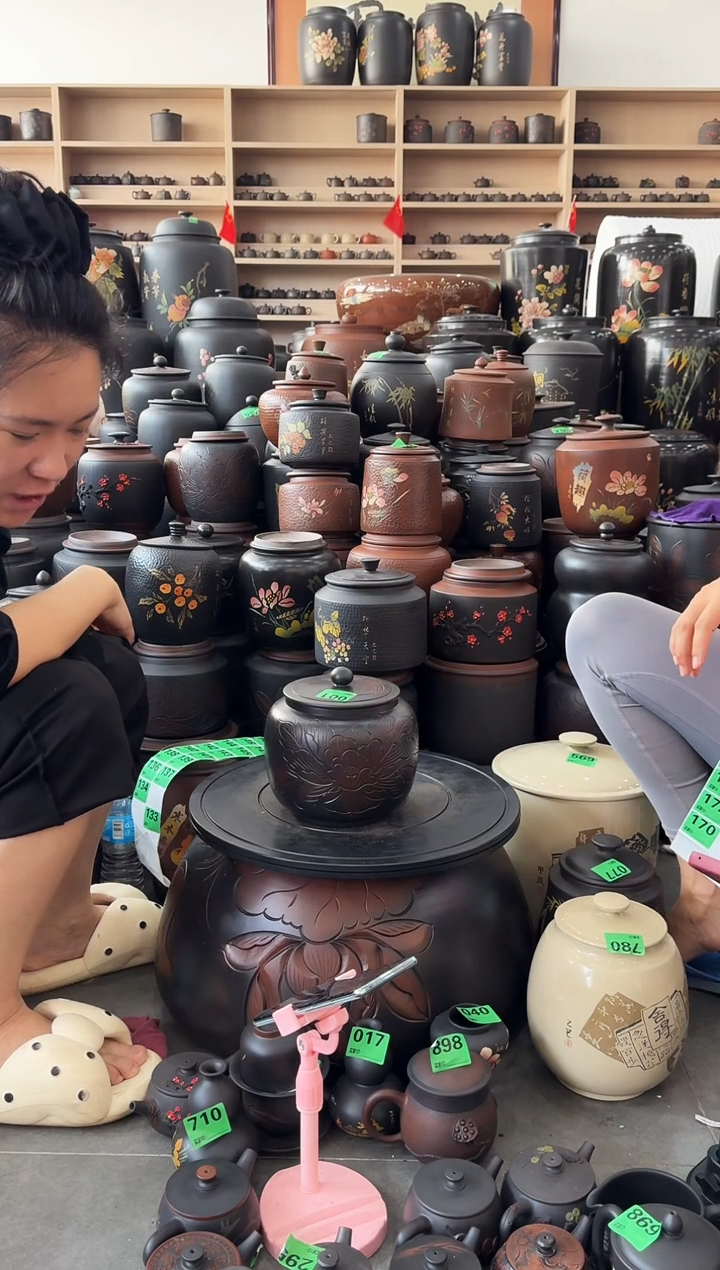 罐瑕疵茶叶罐  苹果牡丹花 001