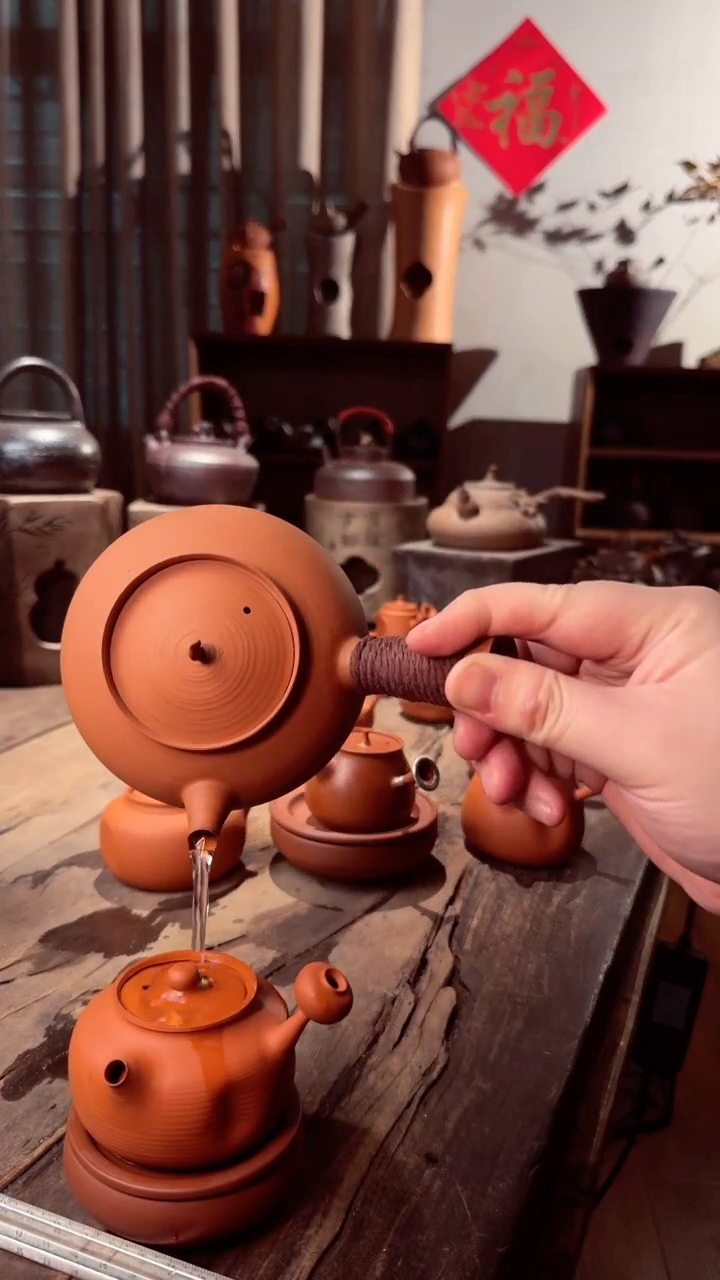 【闪购商品】壶潮州超薄胎一叶侧把500CC