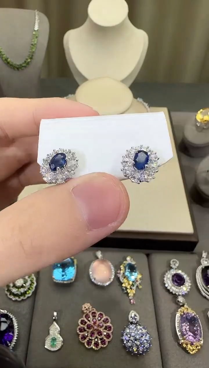 耳饰蓝宝石银S925镶嵌5*7mm耳钉简约款