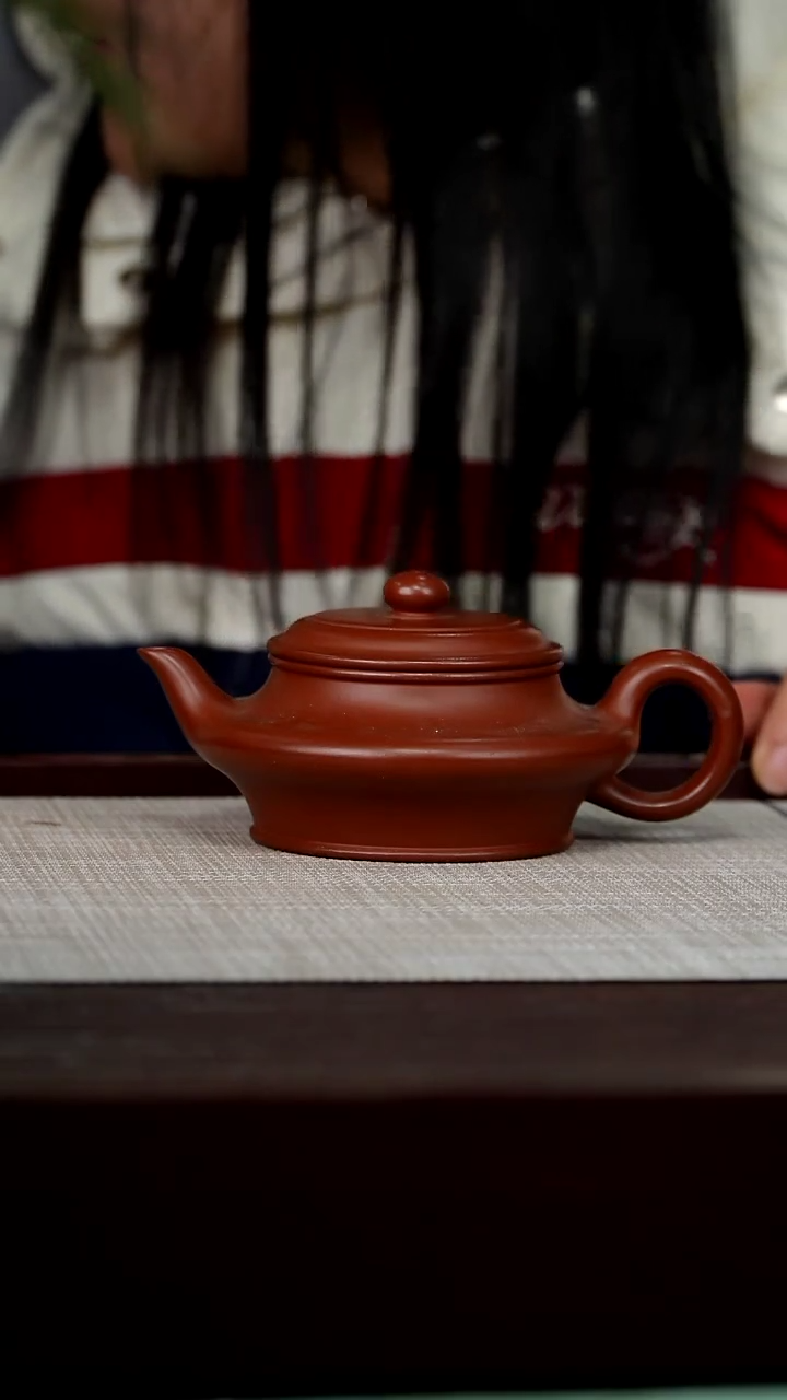 【闪购商品】宜兴原矿紫砂壶茶壶200C