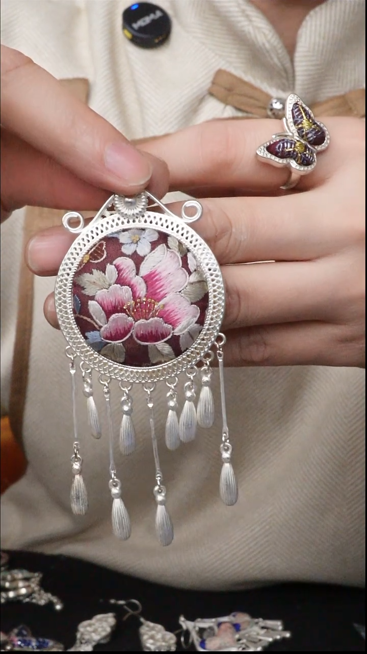 【闪购商品】刺绣063高吉文创  直播老绣