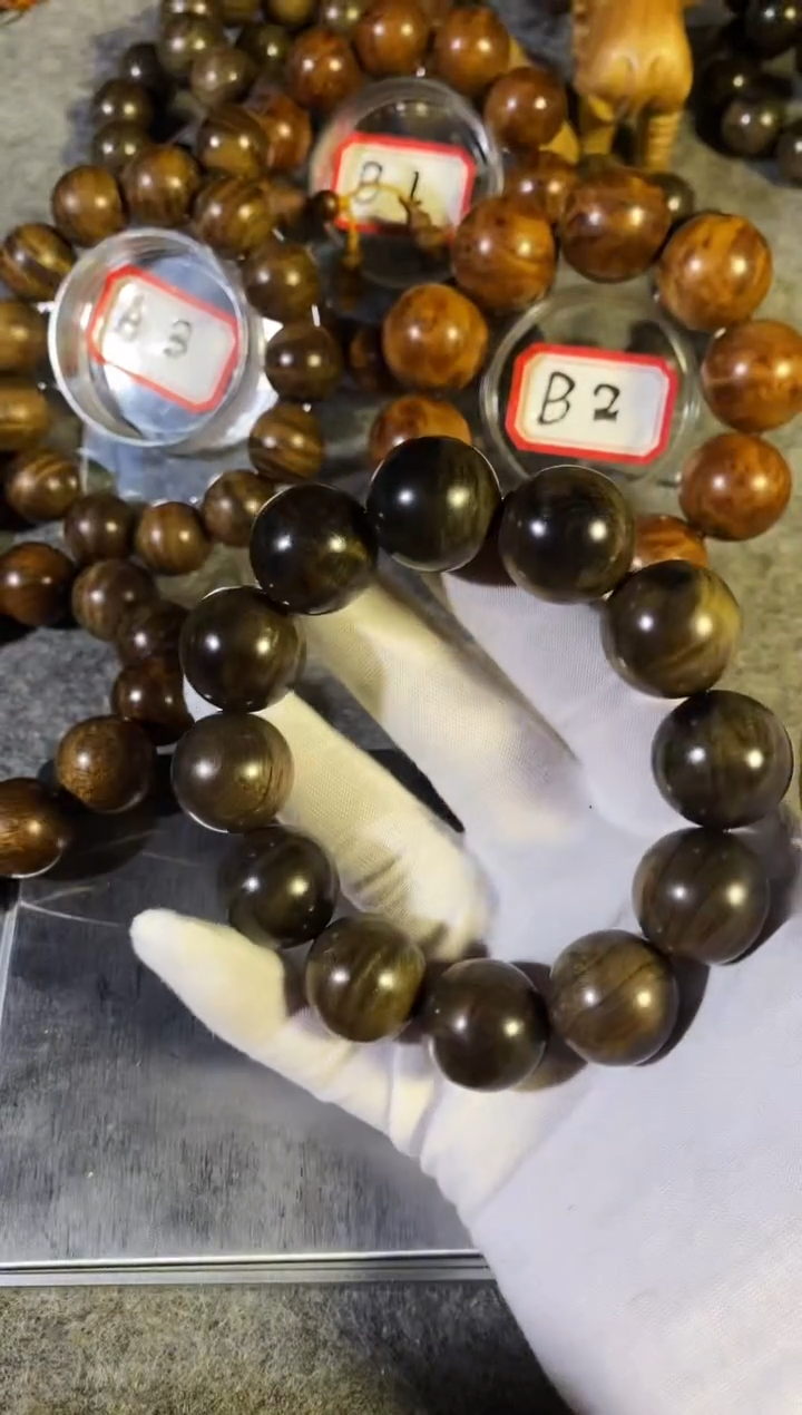 【闪购商品】金丝楠木雕金丝楠木手串