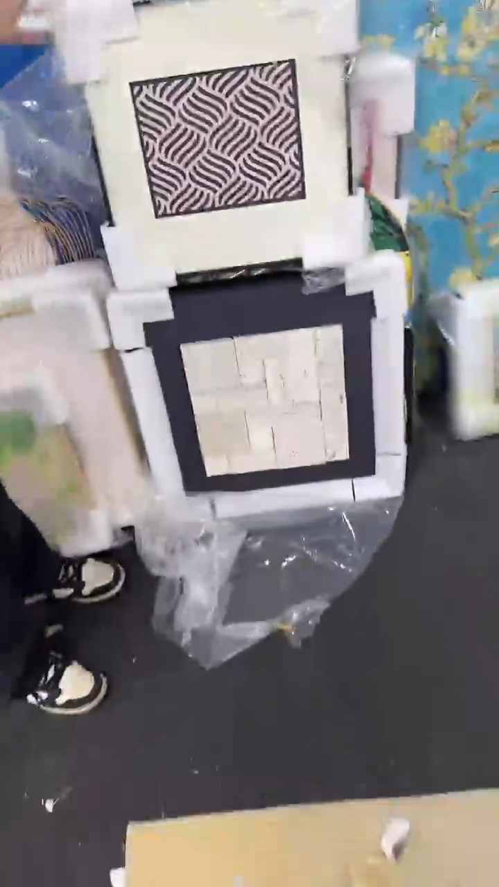 仓库清仓画   默认瑕疵