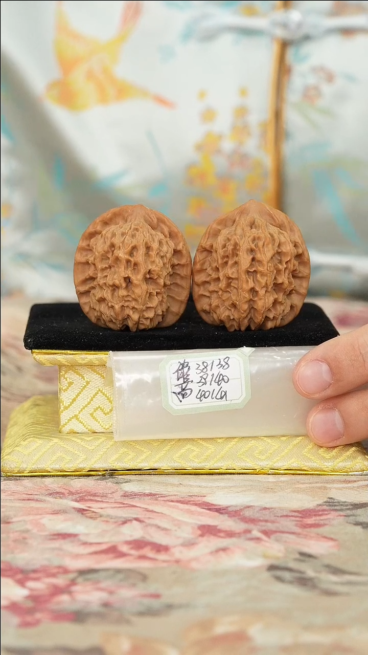 文玩核桃把件非嫁接马老四