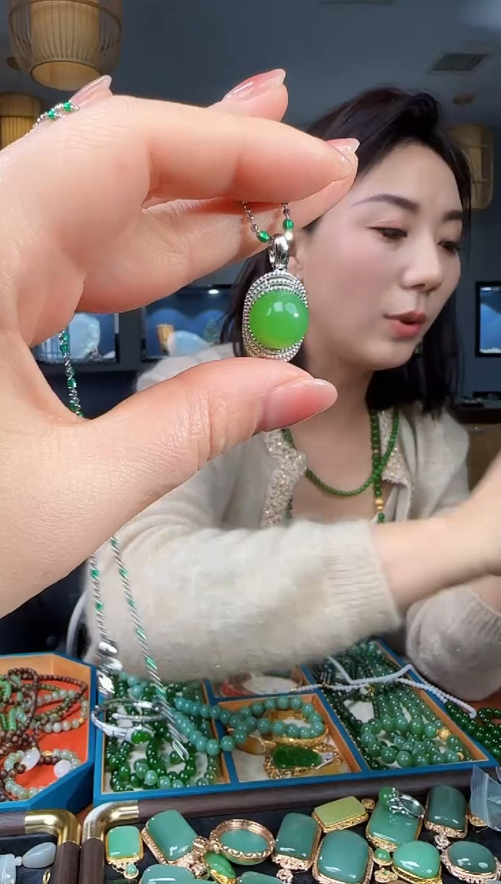 吊坠(不含链)银S925镶嵌和田玉1