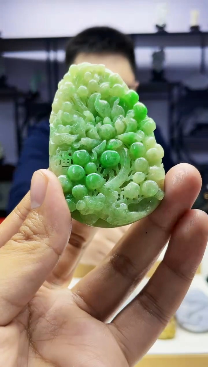 【闪购商品】定制翡翠未镶嵌毛货01230216 