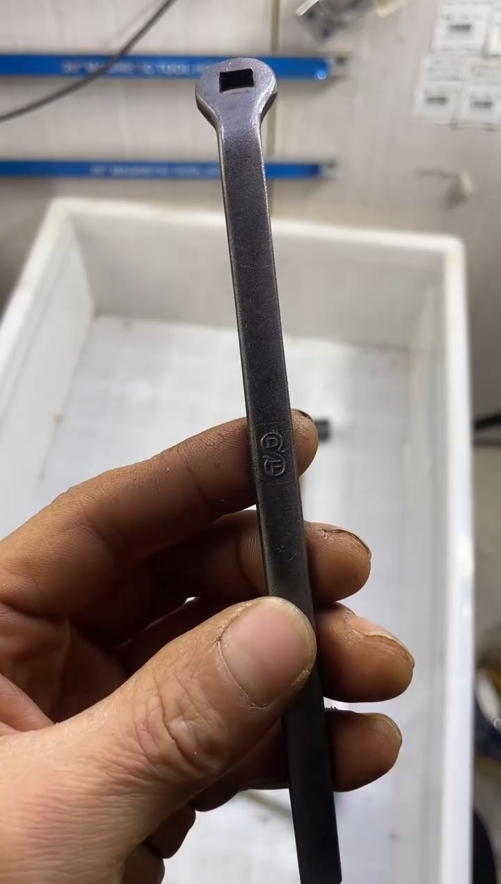 镁鸦***?老五工具工具工具