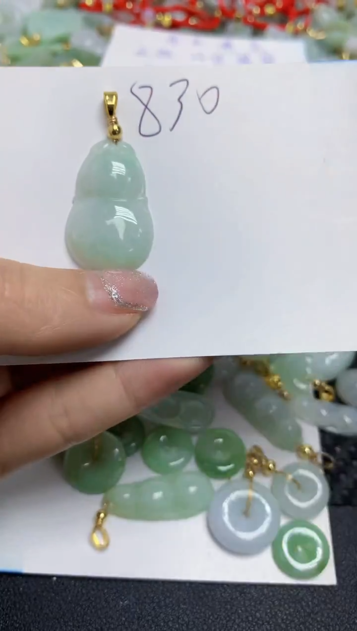 【闪购商品】翡翠颈饰合金天然翡翠A货