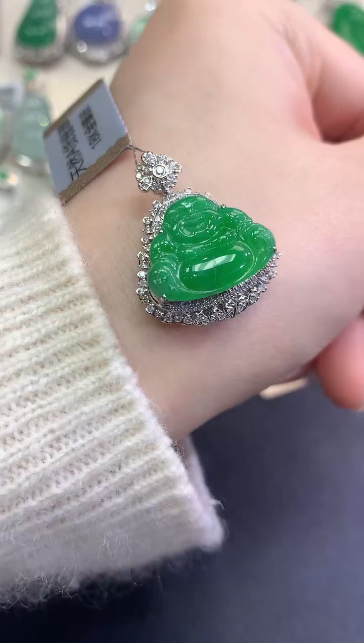 【闪购商品】翡翠颈饰18K金镶嵌C26   