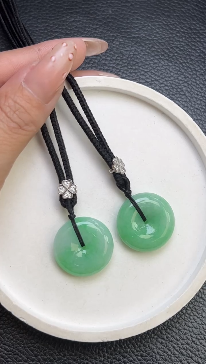 翡翠未镶嵌颈饰YM1155-1 平安扣多样性发一