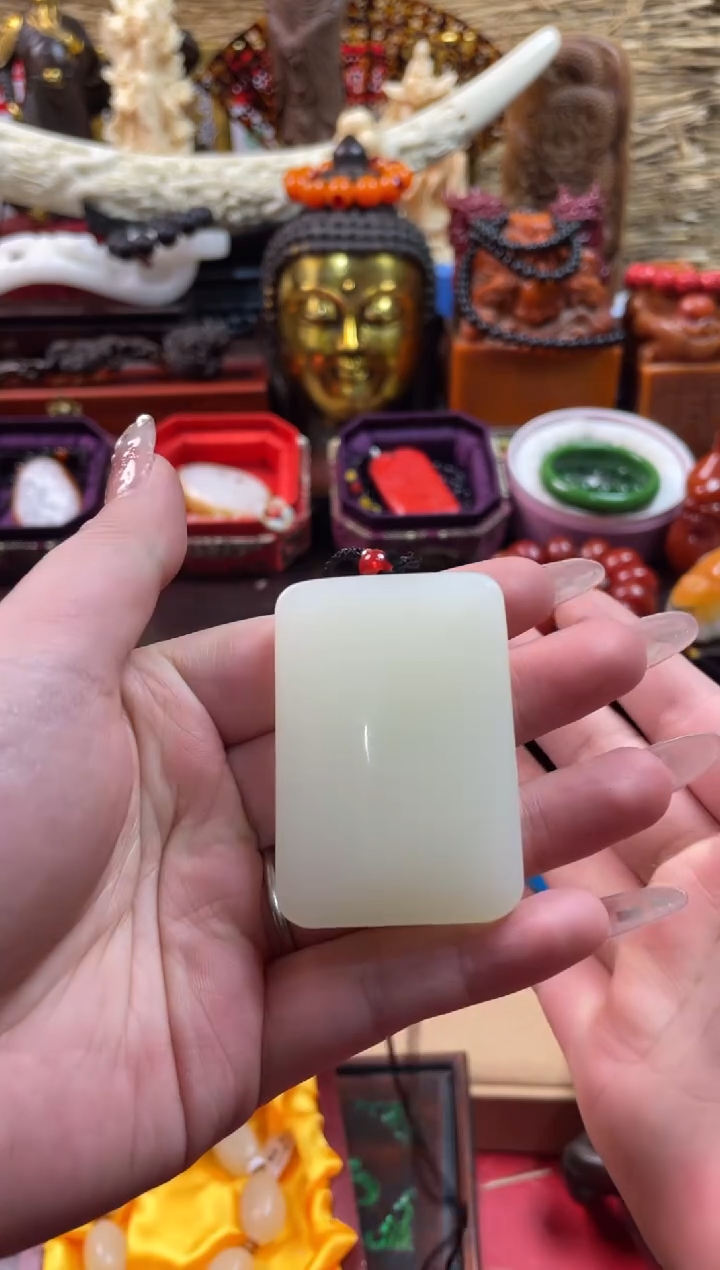 【闪购商品】和田玉挂件未镶嵌和白无事