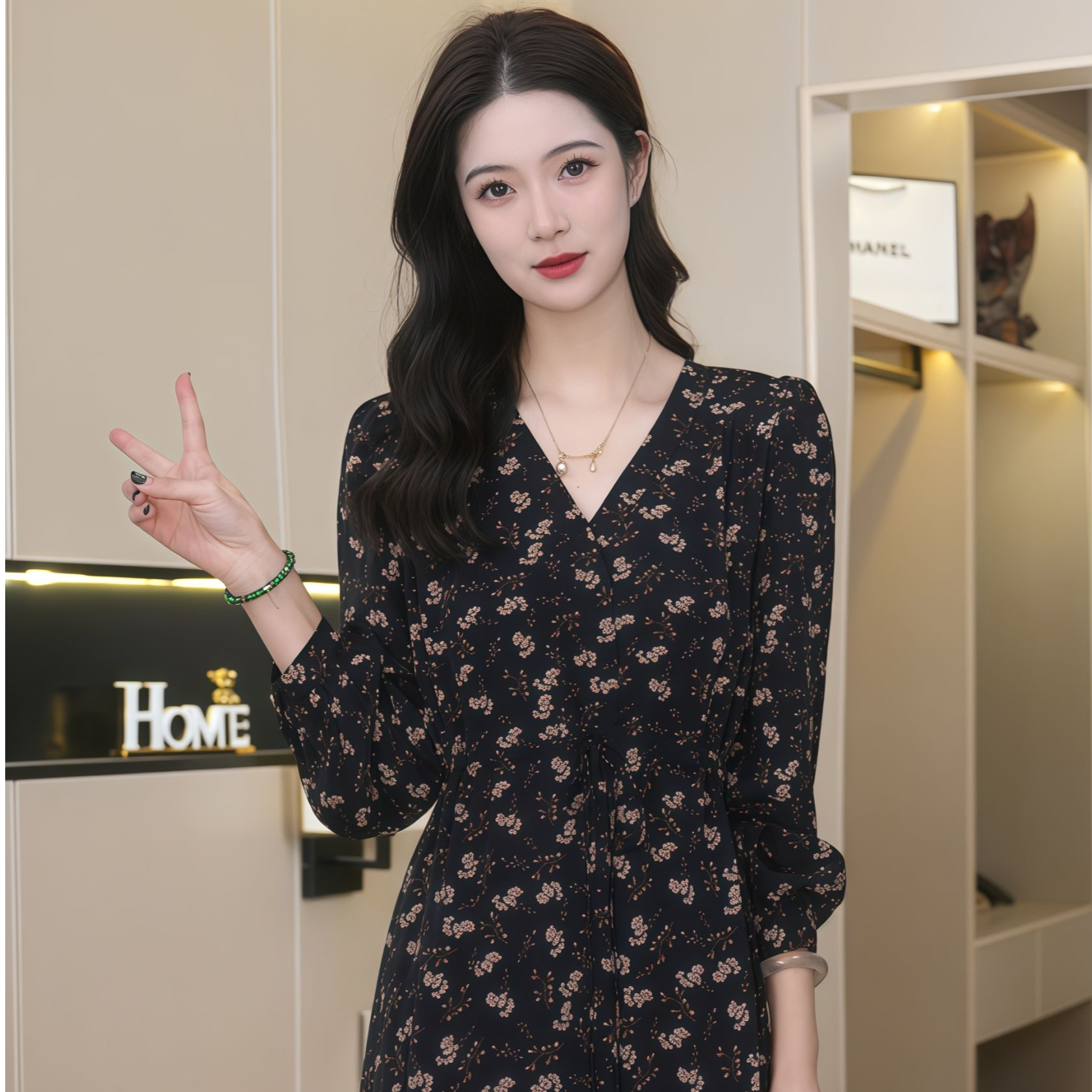 【星月传奇】2026春季新款碎花法式气质显瘦高级感女装连衣裙长裙