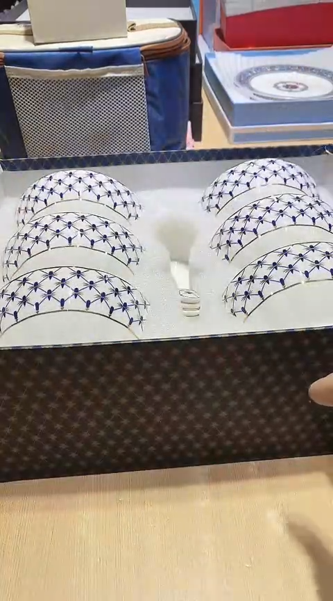 瓷片全场正品,一件不留@@1