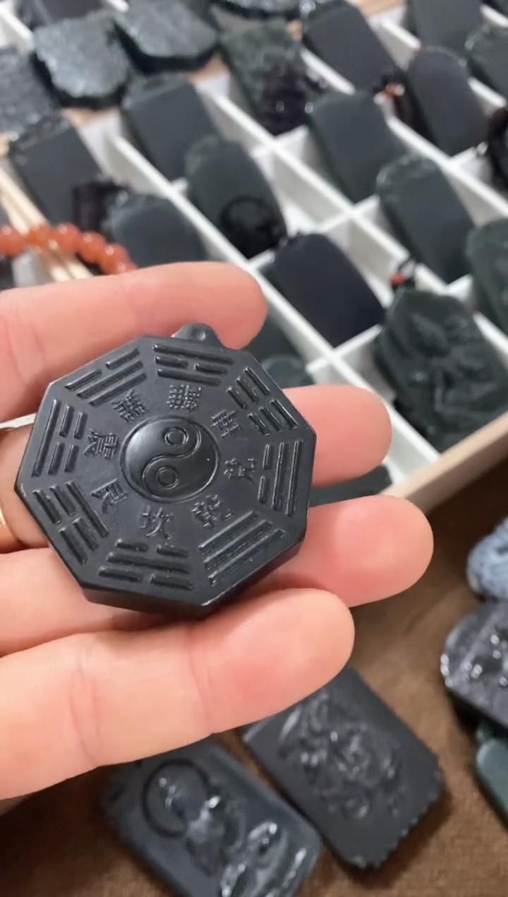 【闪购商品】和田玉吊坠(不含链)未镶嵌八卦