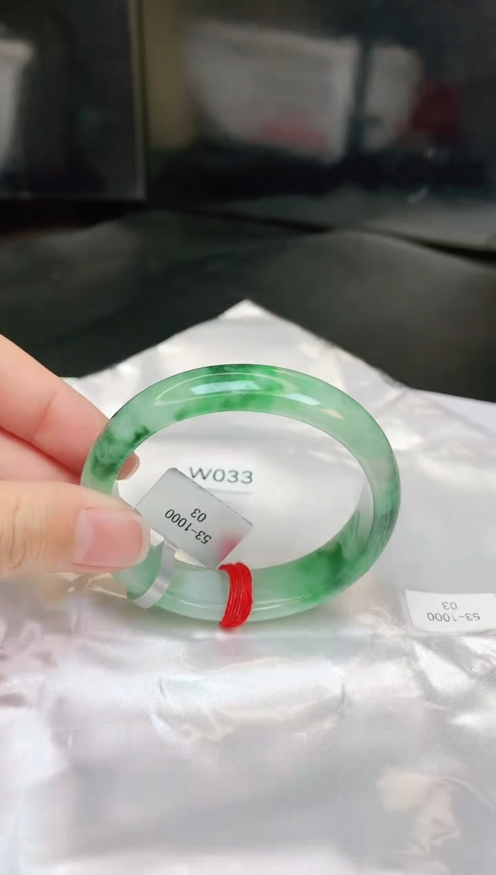 【闪购商品】翡翠手镯未镶嵌缅甸天然A货手镯