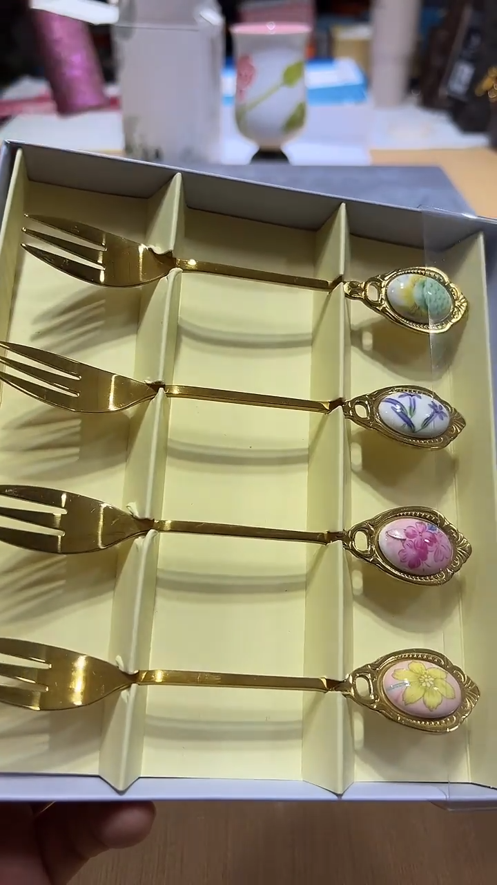 瓷片生活的本意就是开心@@1