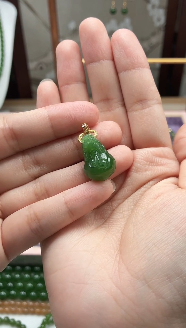 吊坠(不含链)银S925镶嵌和田玉（碧玉）貔貅吊坠