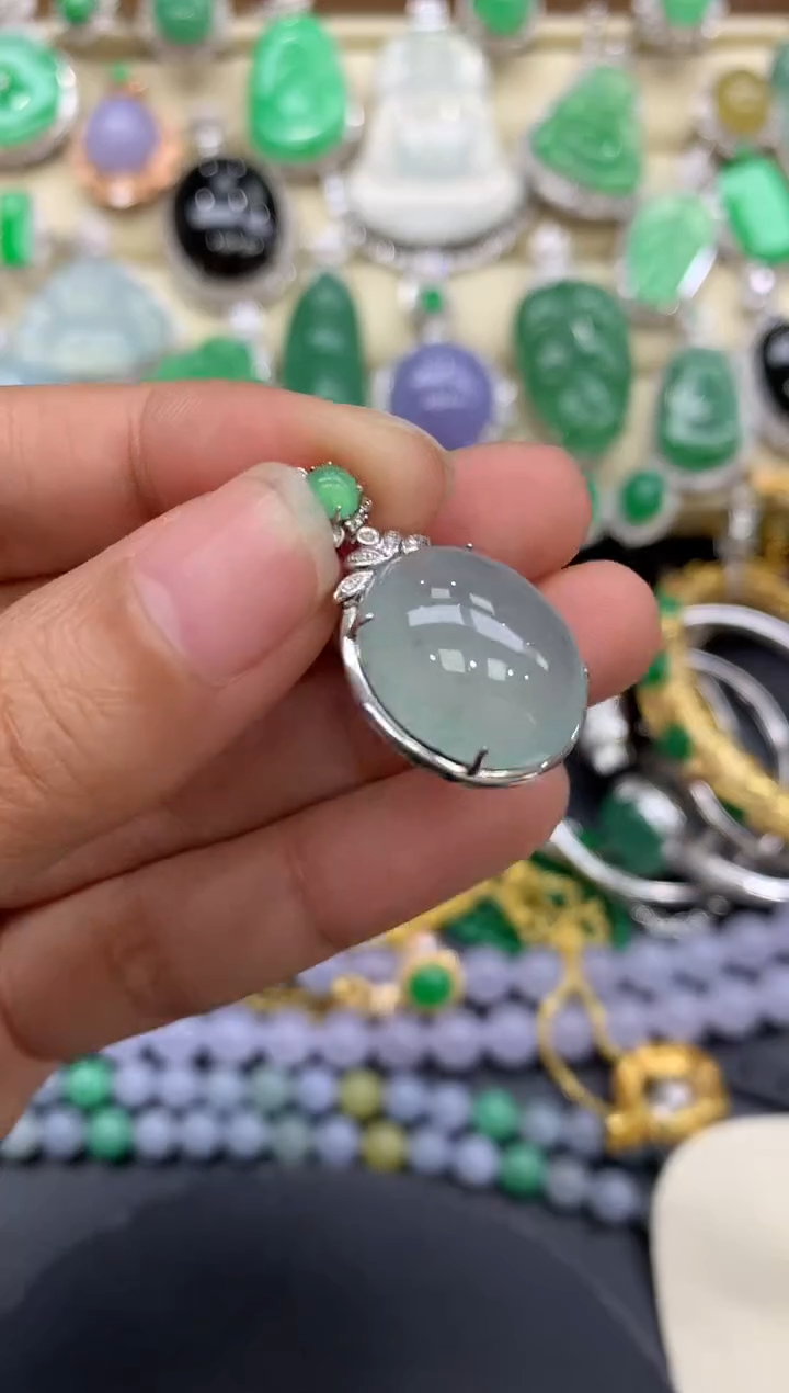 【闪购商品】翡翠颈饰18K金镶嵌251-中国好珍宝