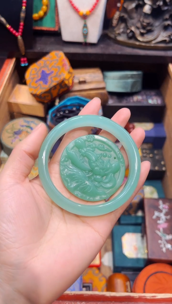 【闪购商品】蜜蜡裸石未镶嵌欣妹专属精选链接b80120