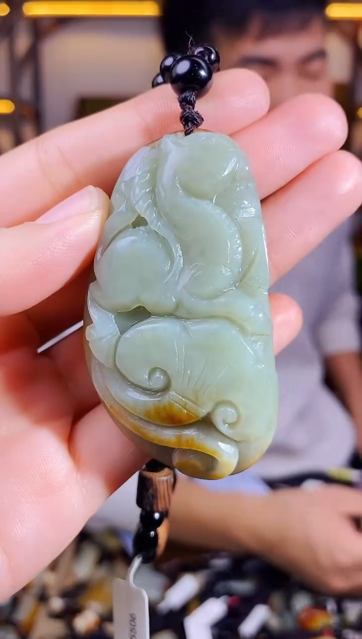 【闪购商品】和田玉颈饰未镶嵌1