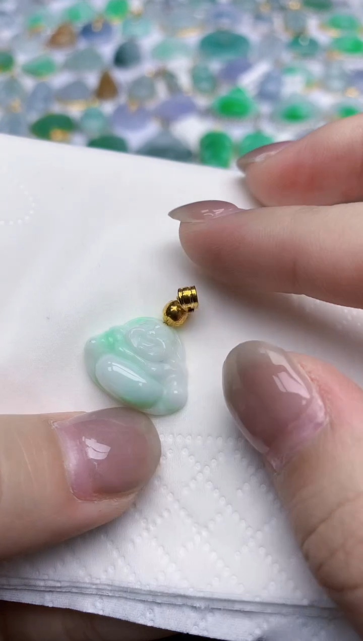 【闪购商品】翡翠颈饰未镶嵌天然翡翠A货