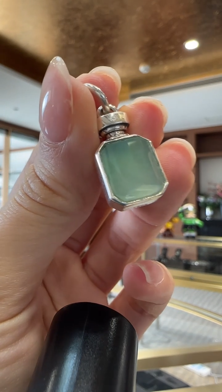 【闪购商品】翡翠吊坠(不含链)银S925镶嵌银镶