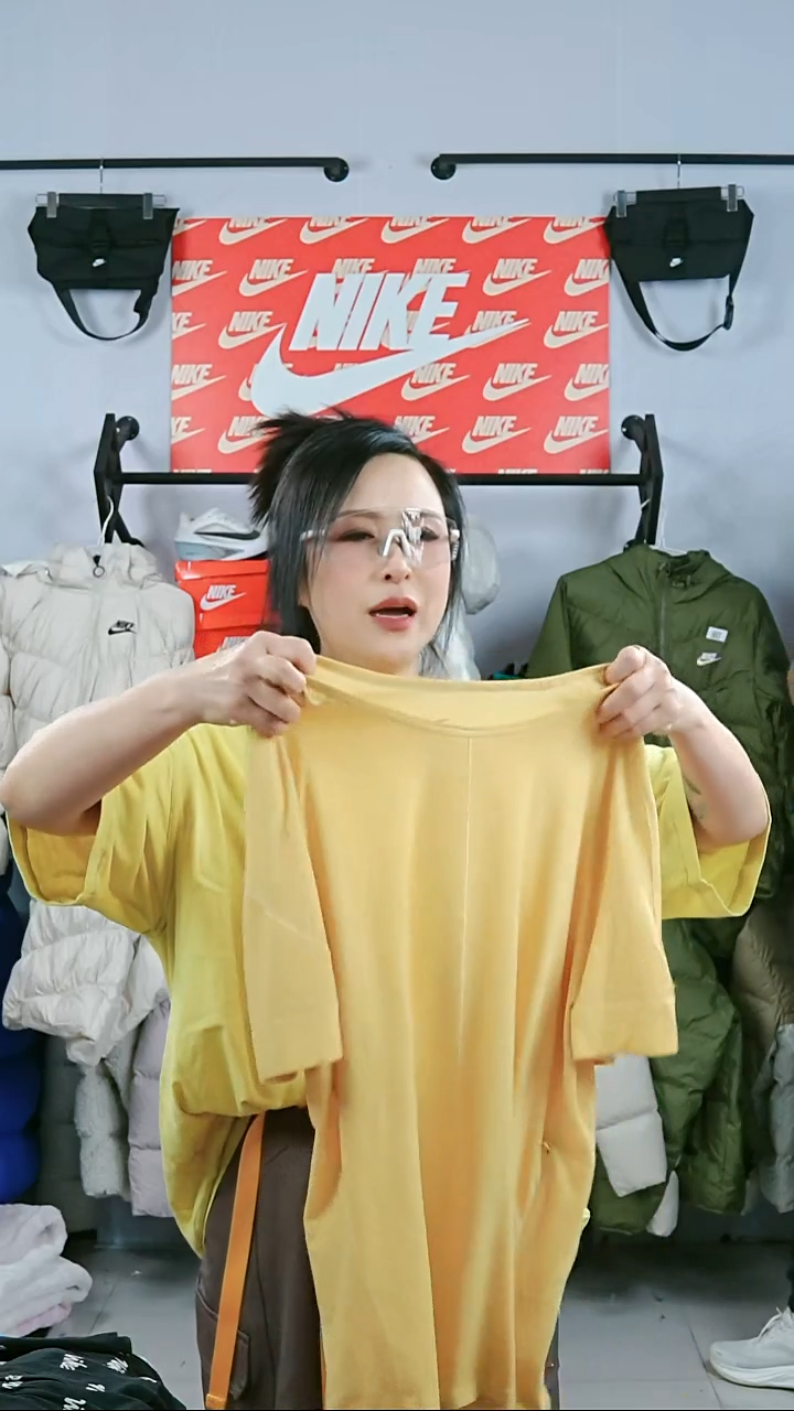 900闪购编码Nike/Jordan运动衣以播间过款为准尺码L