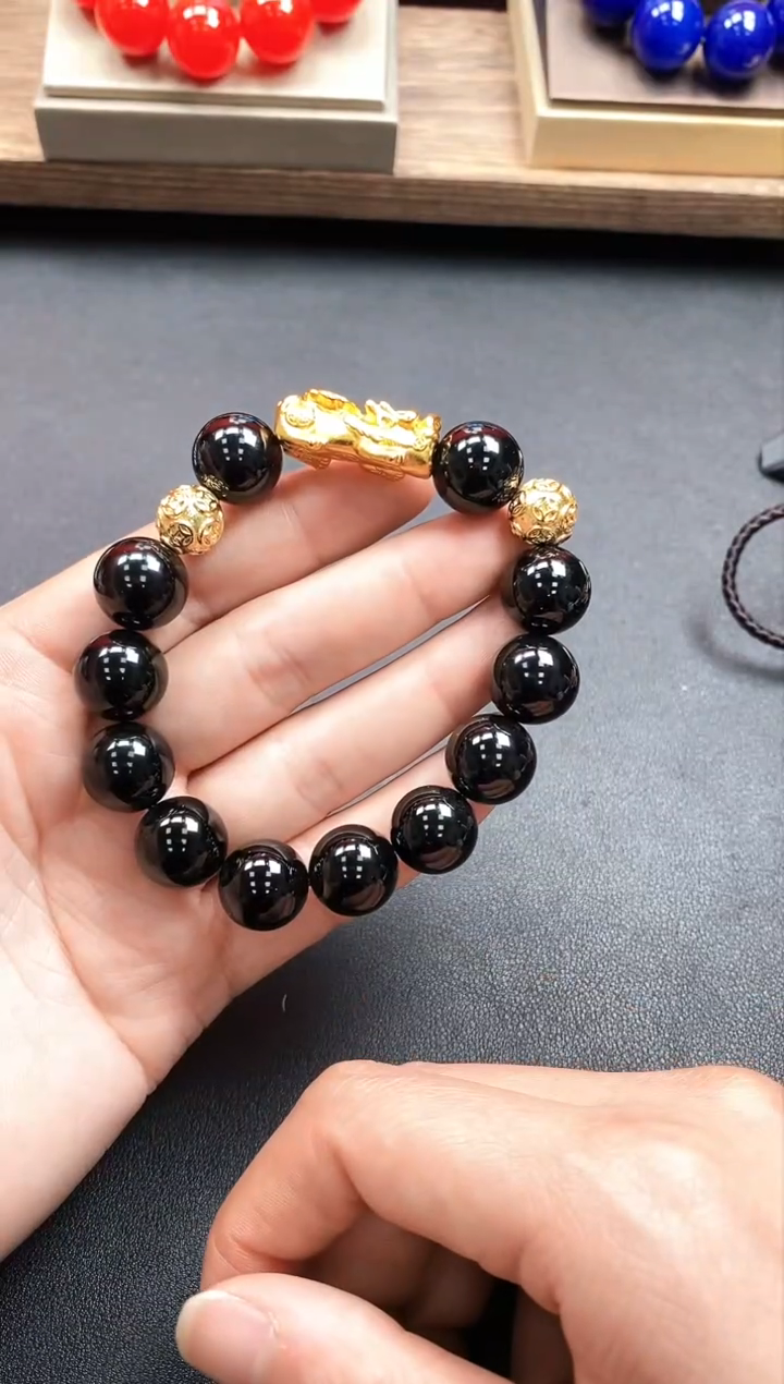 【闪购商品】玛瑙/玉髓手链合金黑肉灵芝貔貅款