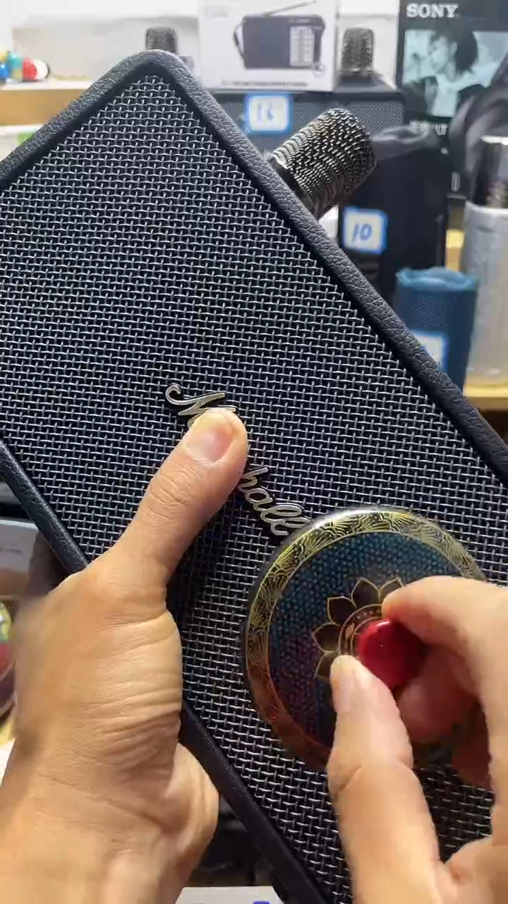 瓷片闪购商品 如图所示