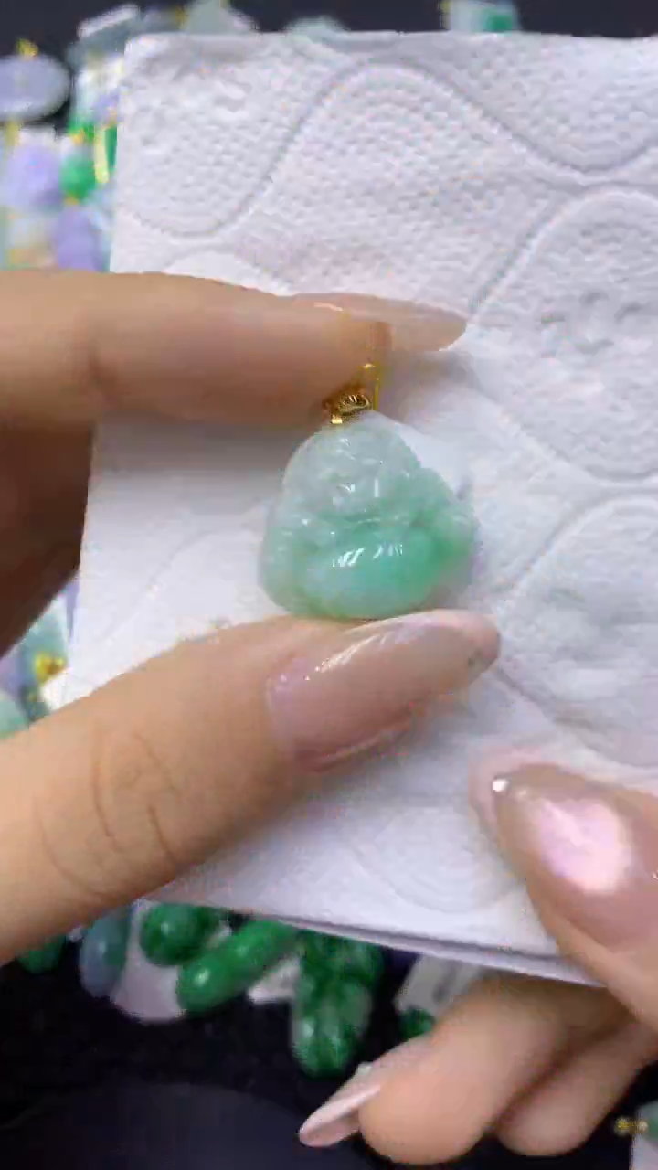 颈饰未镶嵌翡翠天然缅甸翡翠A货