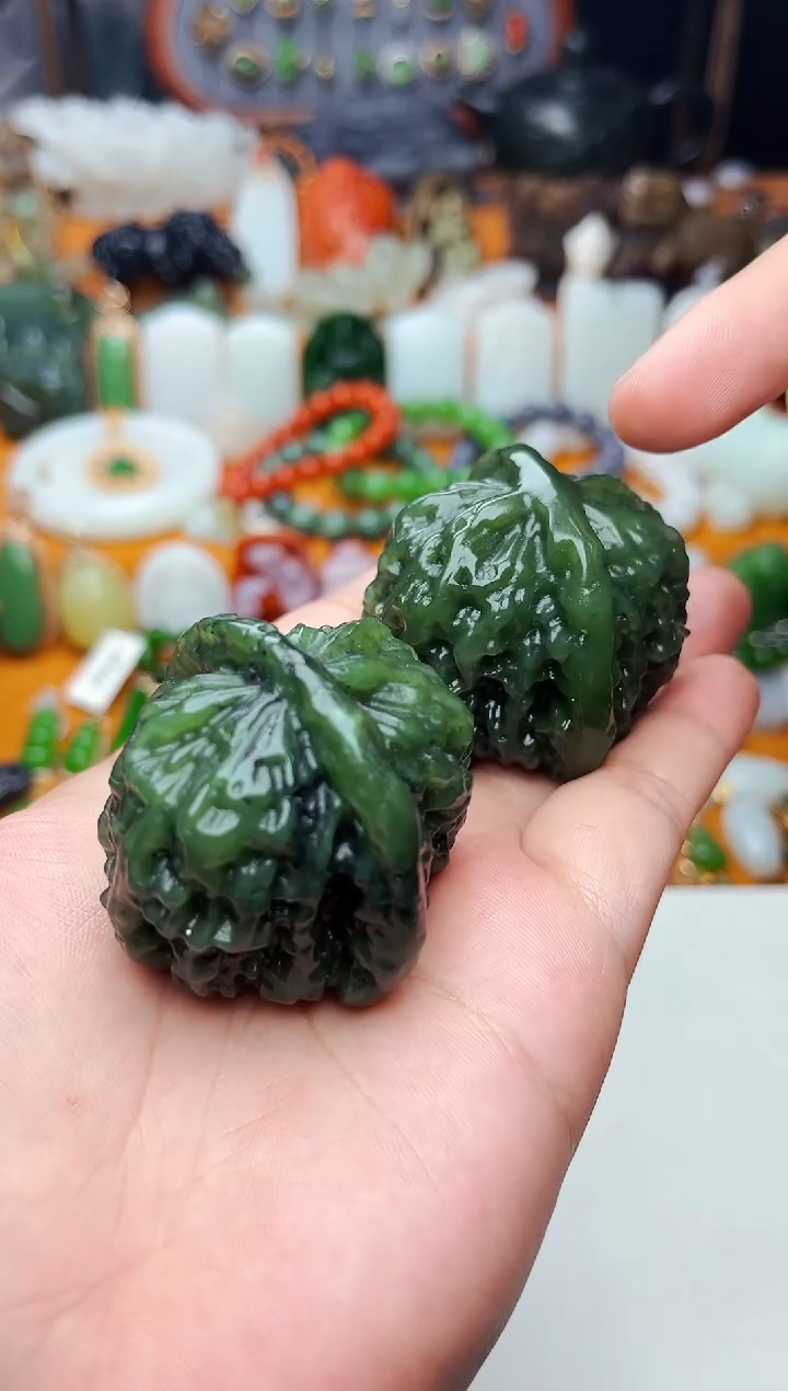 【闪购商品】和田玉把件未镶嵌核桃一对01