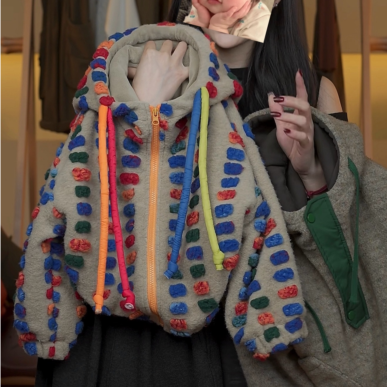 【小饭团】现货-冬季儿童韩版加绒加厚毛呢立体针织连帽外套HBB8441