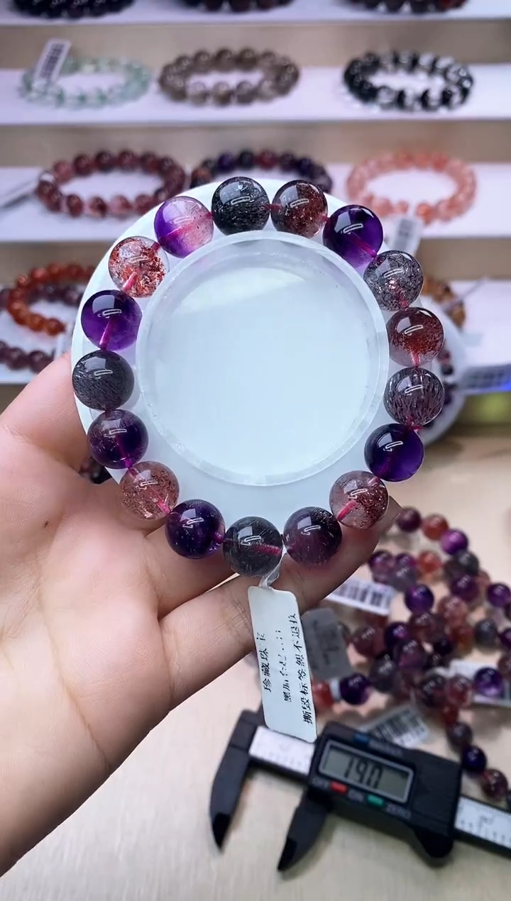 【闪购商品】水晶手链未镶嵌黑加仑超七12m+