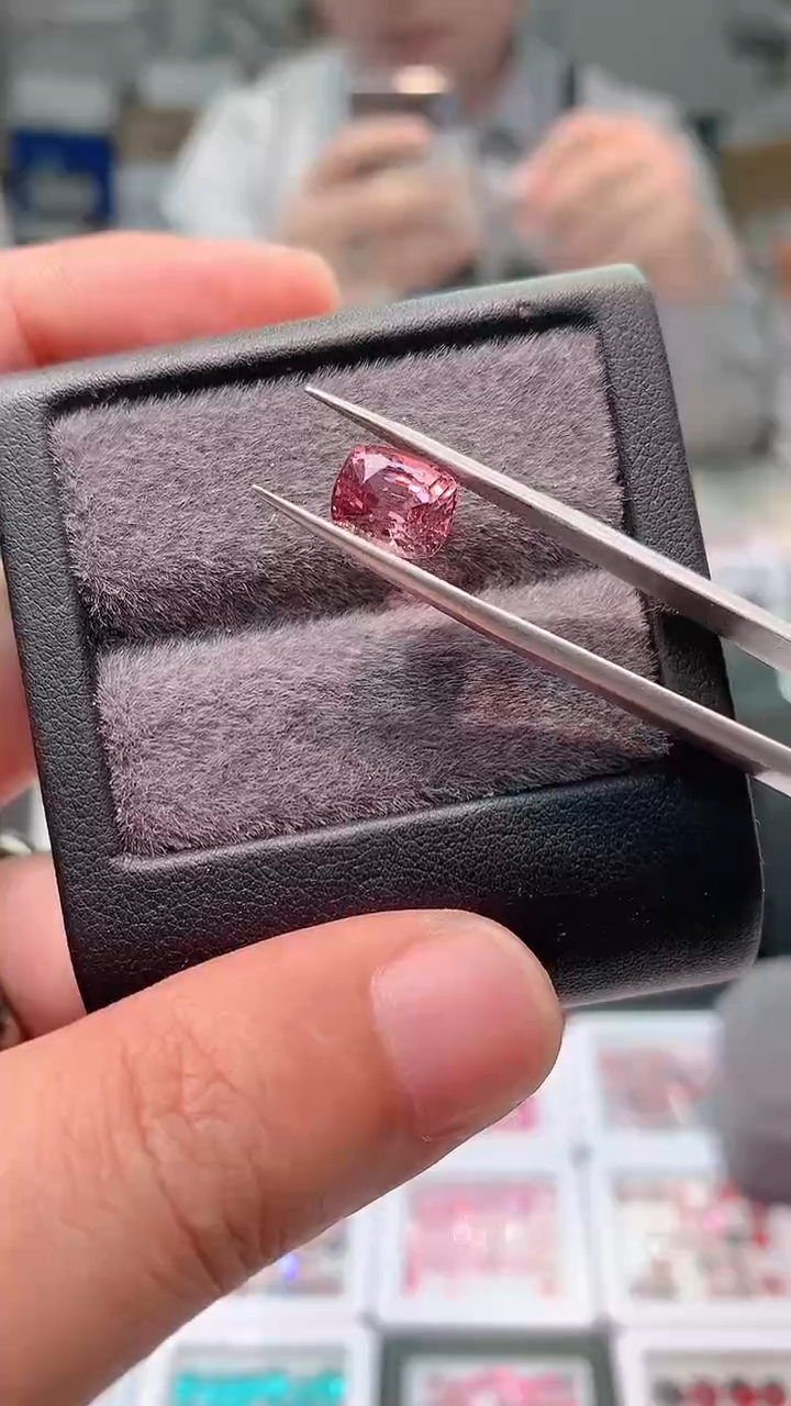 【闪购商品】尖晶石裸石未镶嵌裸石3.22