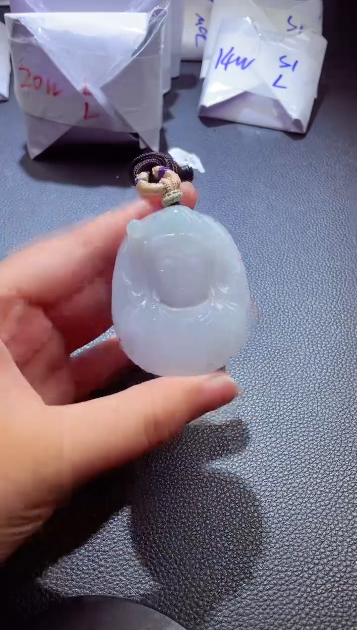 颈饰未镶嵌翡翠00008810