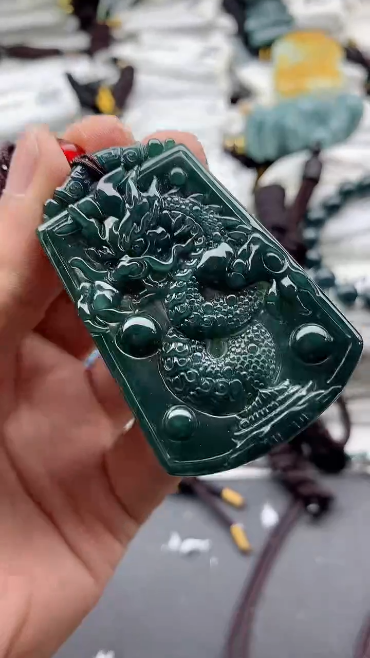 【闪购商品】翡翠颈饰未镶嵌555555555
