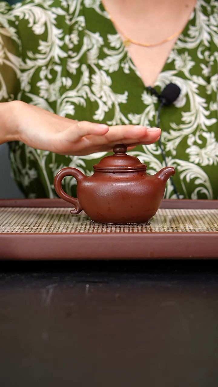 茶壶紫砂石黄龙血砂莲子