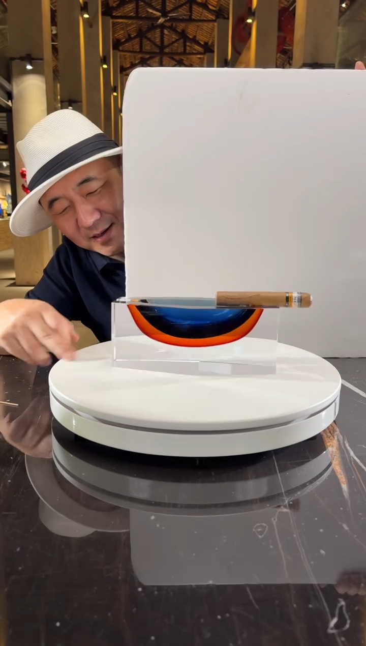 摆件CS0101006-1穆拉诺钴蓝金色雪茄缸