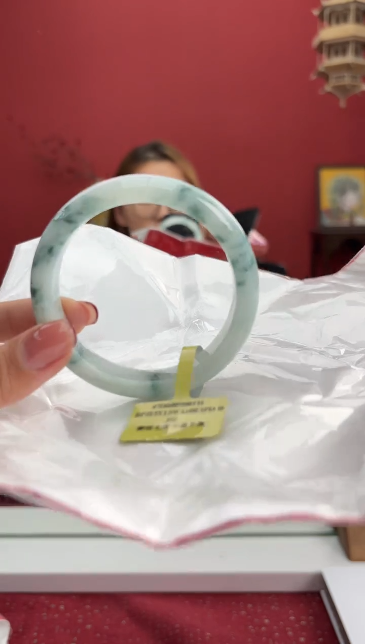 【闪购商品】翡翠手镯未镶嵌9手镯