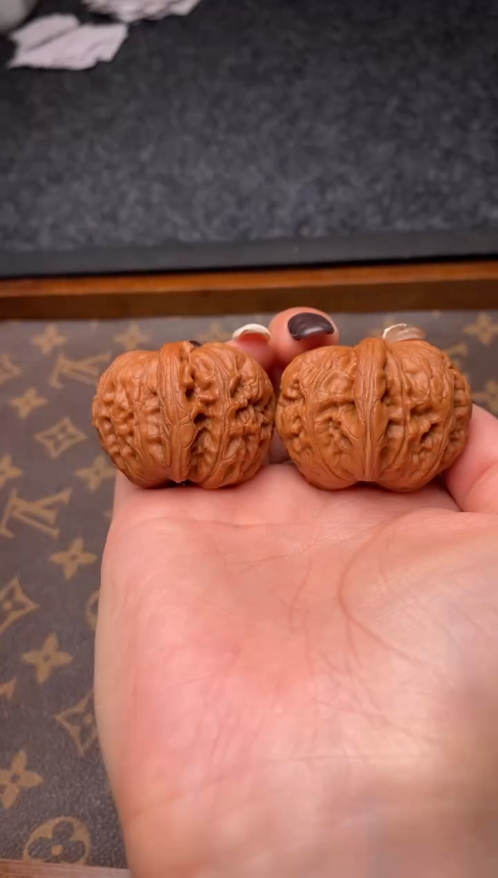 把件文玩核桃b99号42尺元宝