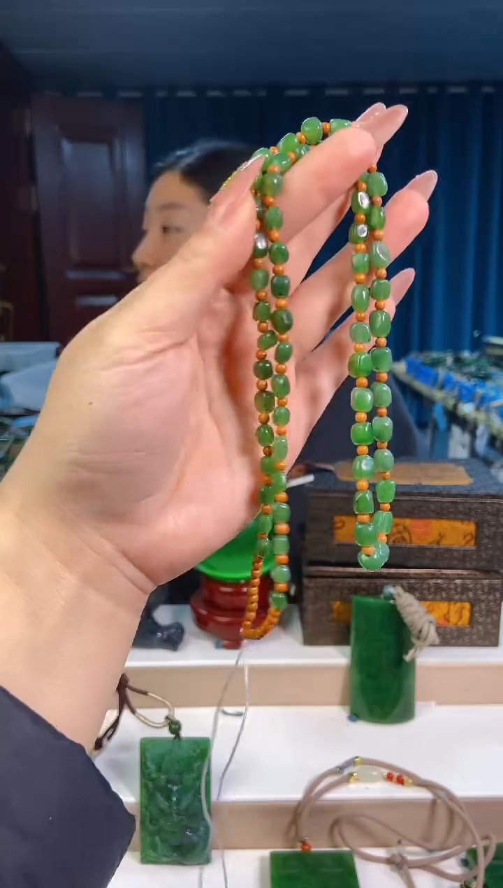 【闪购商品】和田玉挂件未镶嵌1