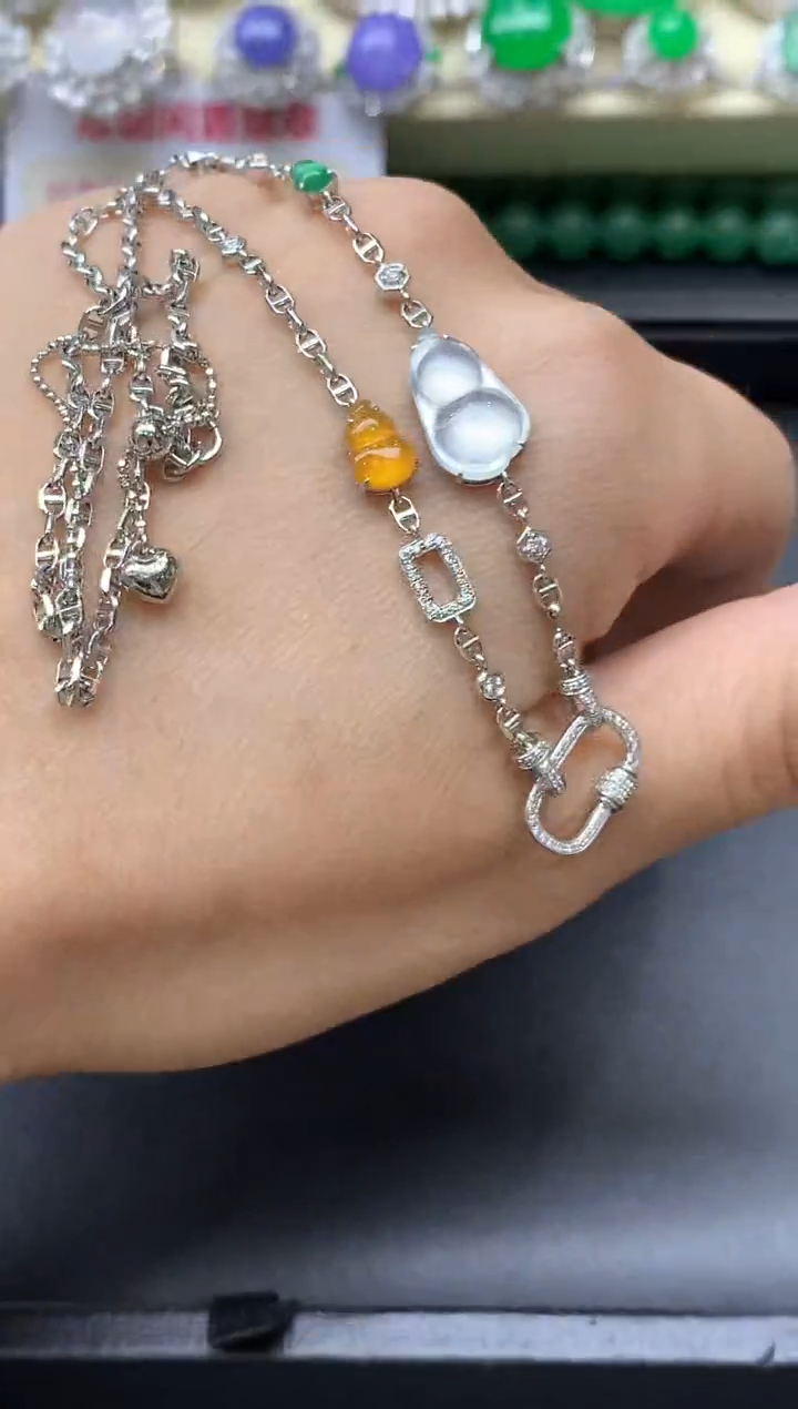 颈饰18K金镶嵌翡翠706-中国好珍宝