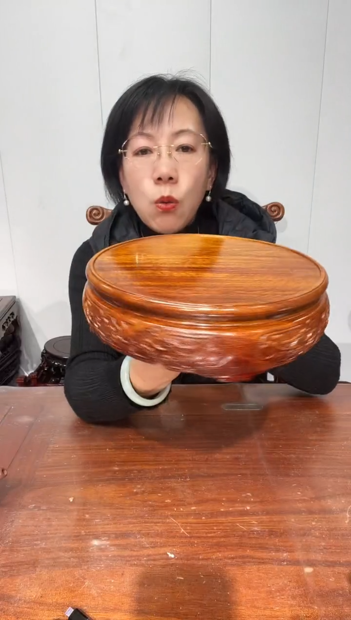 木老花圆形19.5*22.5*6.5