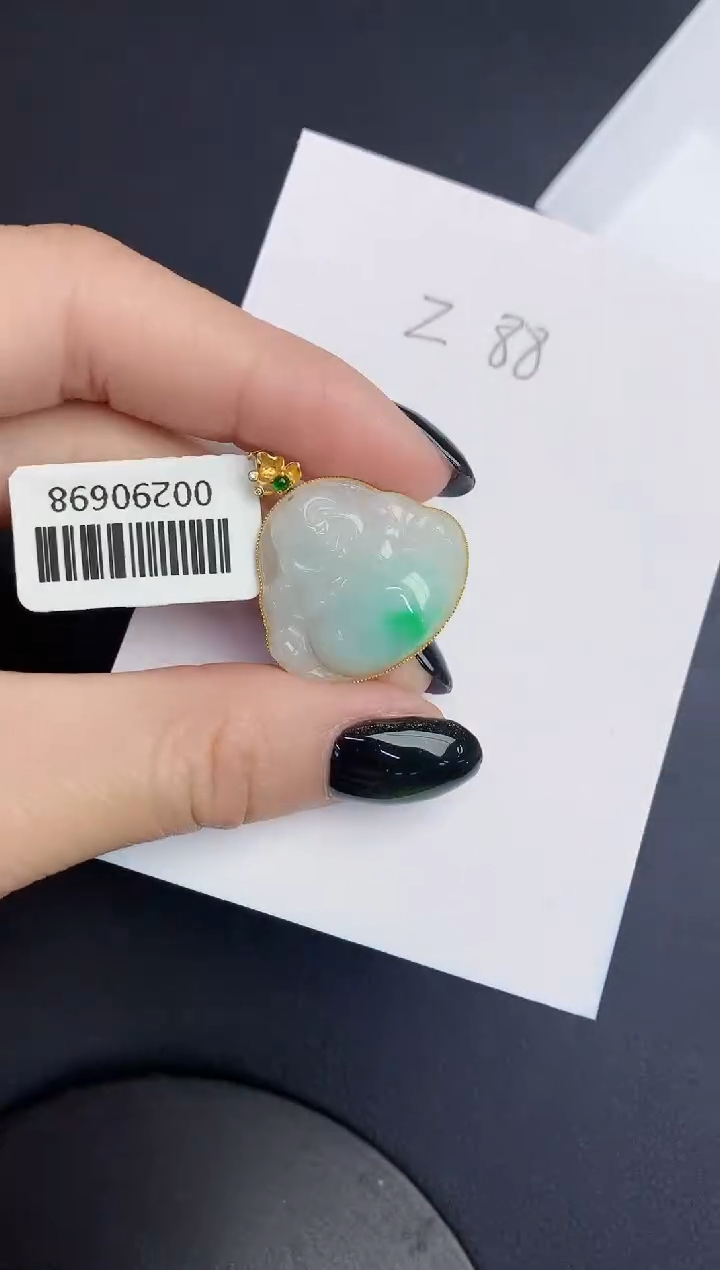 【闪购商品】翡翠颈饰18K金镶嵌00000000000